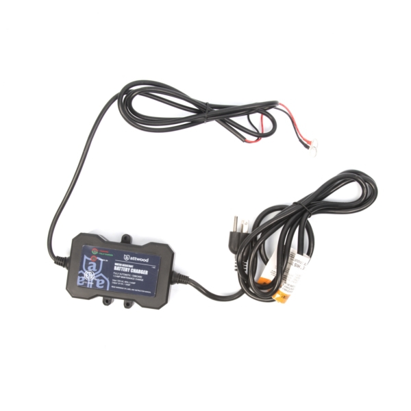 Attwood Chargeur de batterie 12V 714835